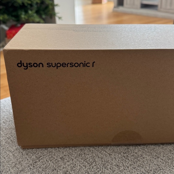 Dyson Supersonic R Hair Dryer - Picture 2 of 3